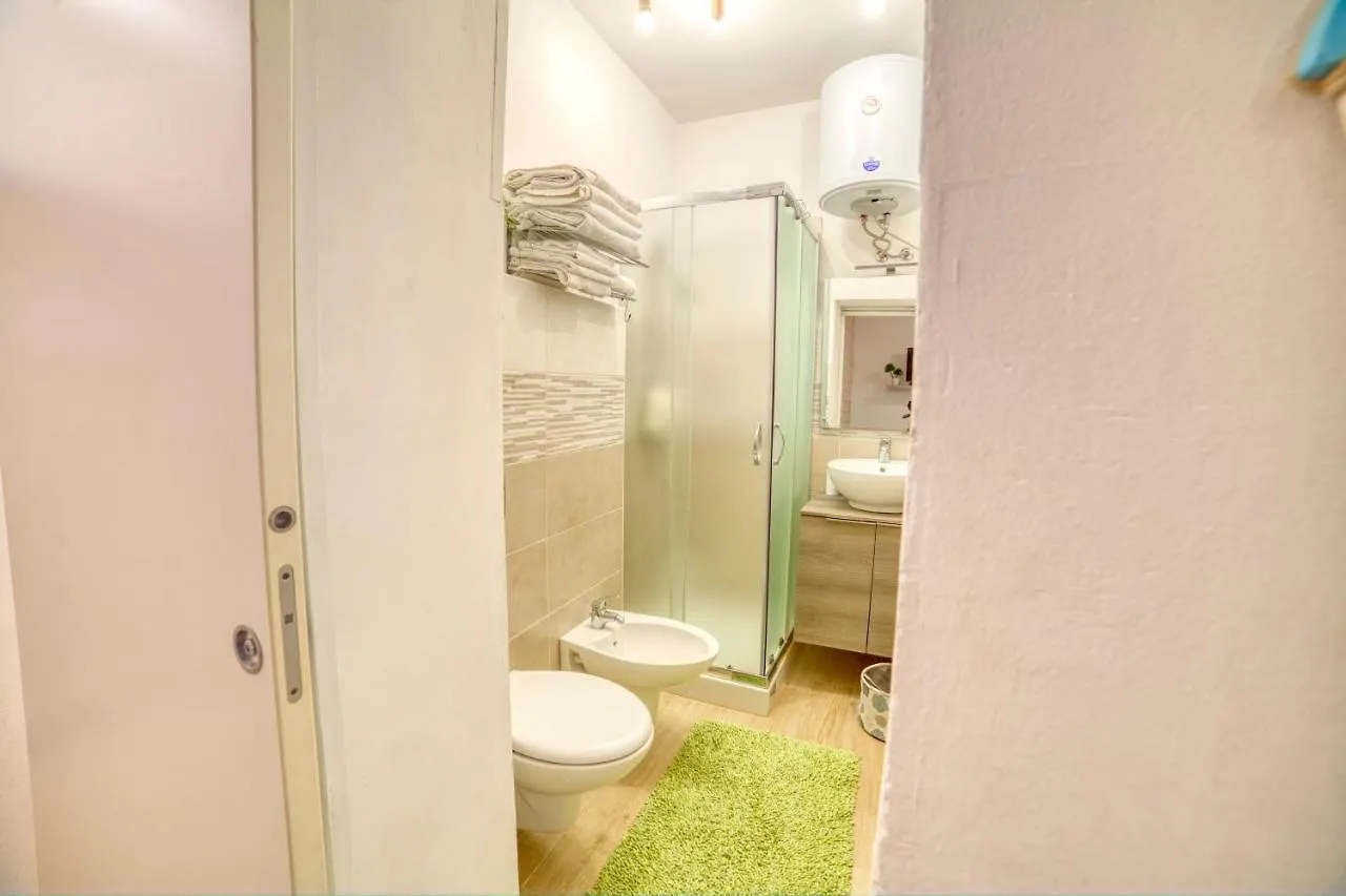 Brezza Marina Apartment 알게로